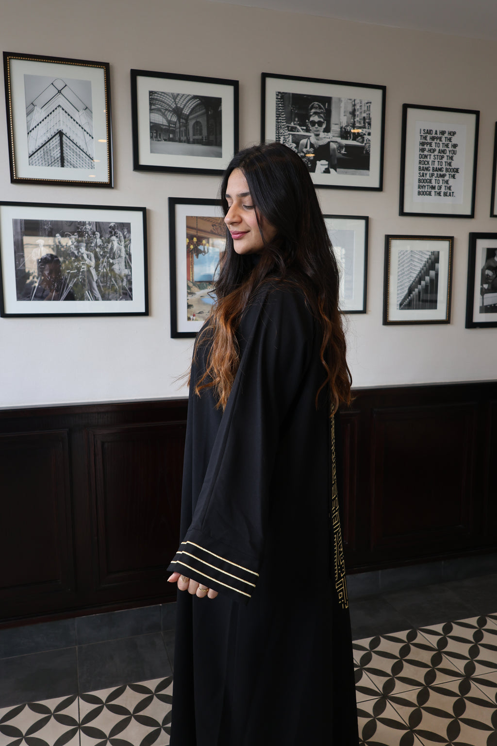 Pali Black Abaya